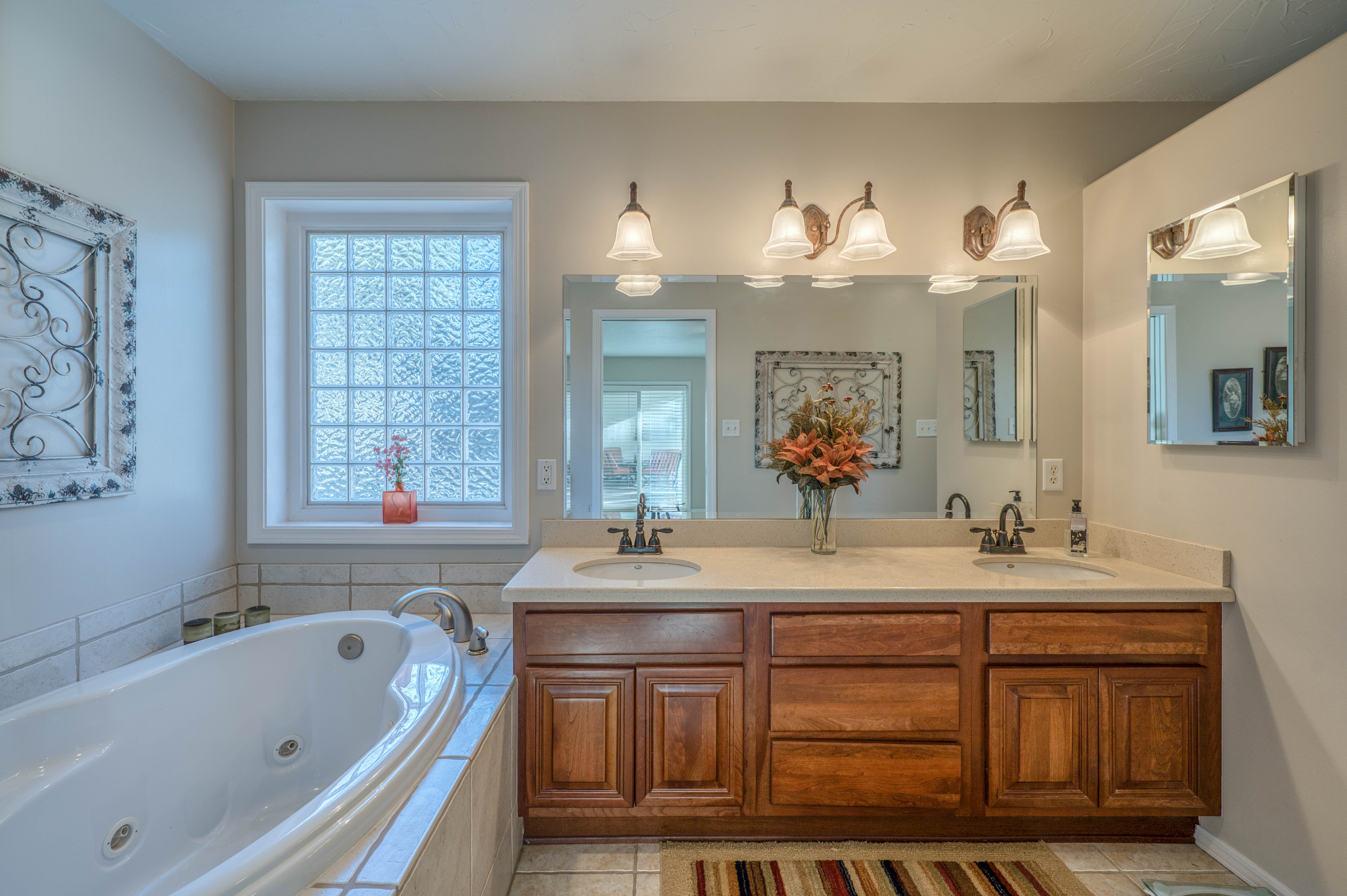 Alto, New Mexico, 88312, United States, 3 Bedrooms Bedrooms, ,2 BathroomsBathrooms,Residential,For Sale,2005100