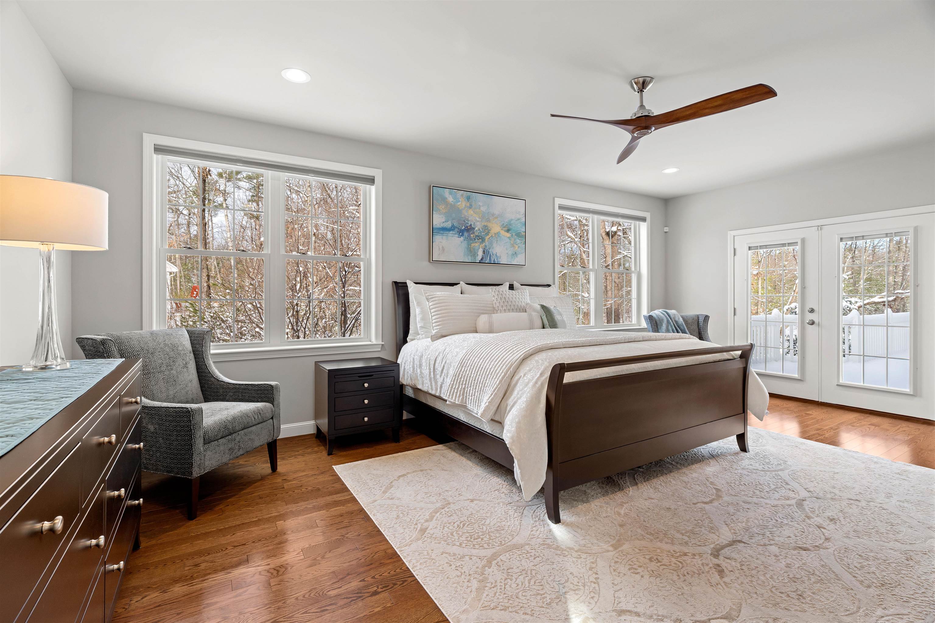 Manchester, New Hampshire, 03102, United States, 3 Bedrooms Bedrooms, ,3 BathroomsBathrooms,Residential,For Sale,2003193