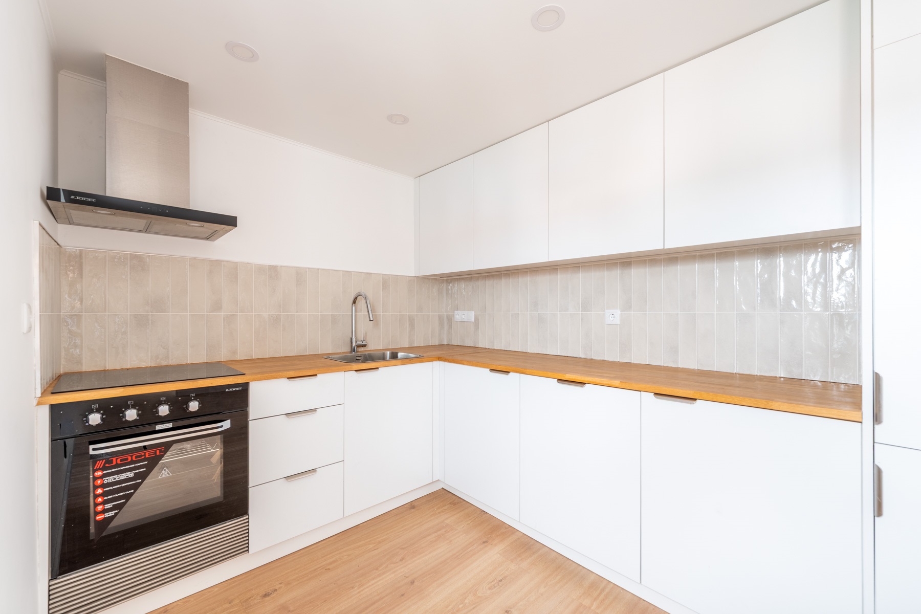  Terraced house, 4 bedrooms, for Sale - 物件實景