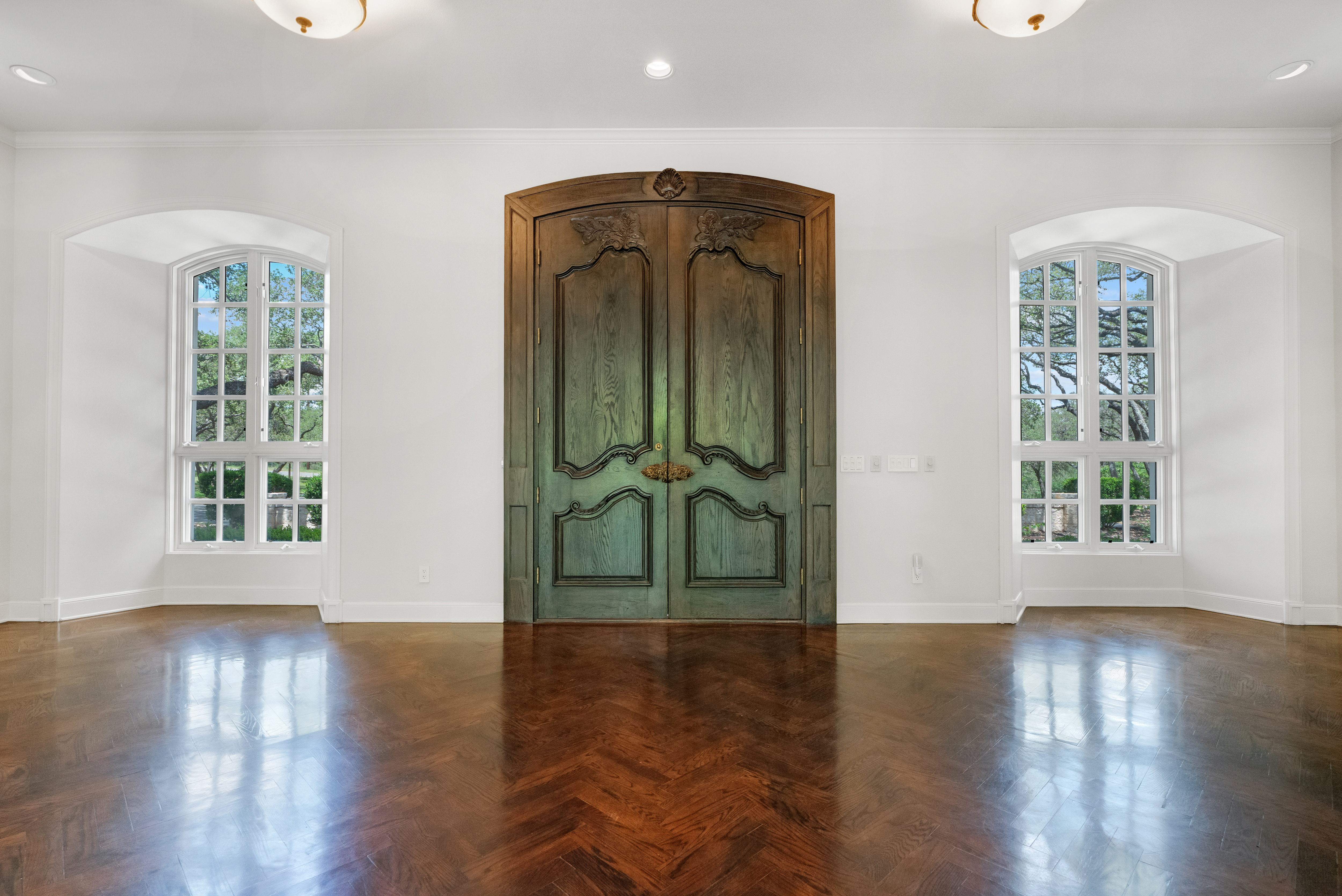 Timeless Estate in the Heart of Hill Country Village - 物件實景