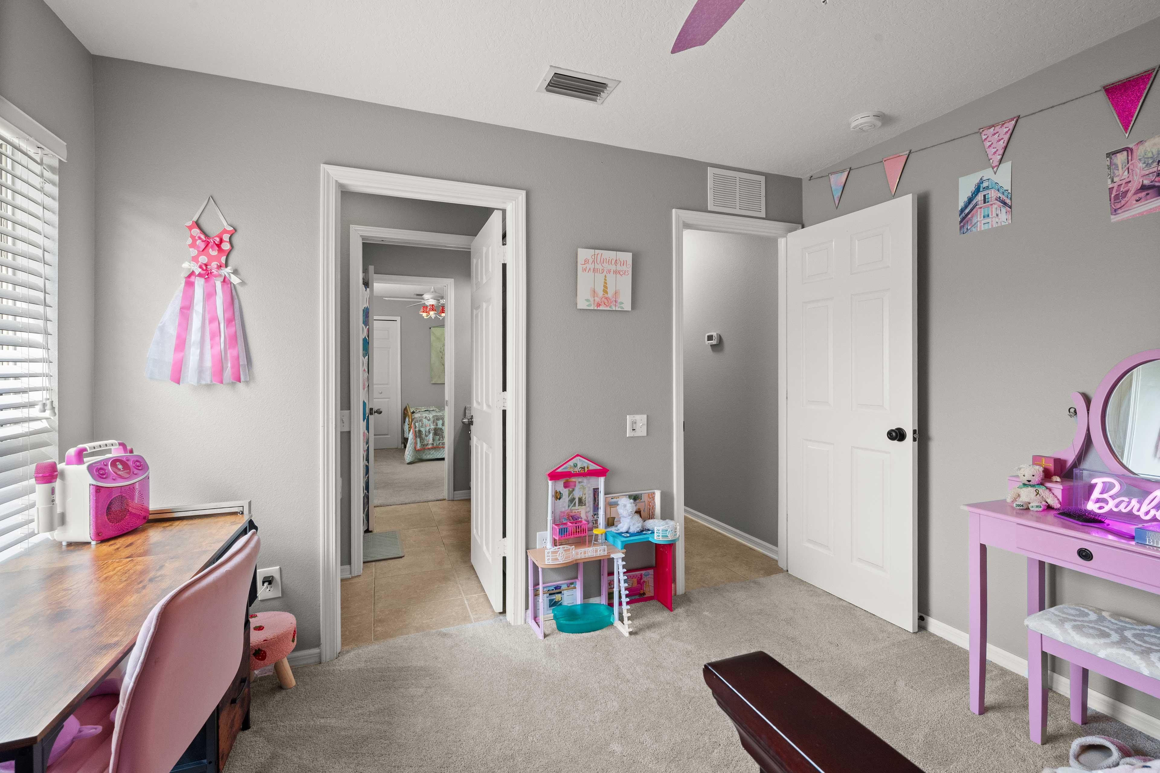 Plant City, Florida, 33567, United States, 4 Bedrooms Bedrooms, ,3 BathroomsBathrooms,Residential,For Sale,1974682