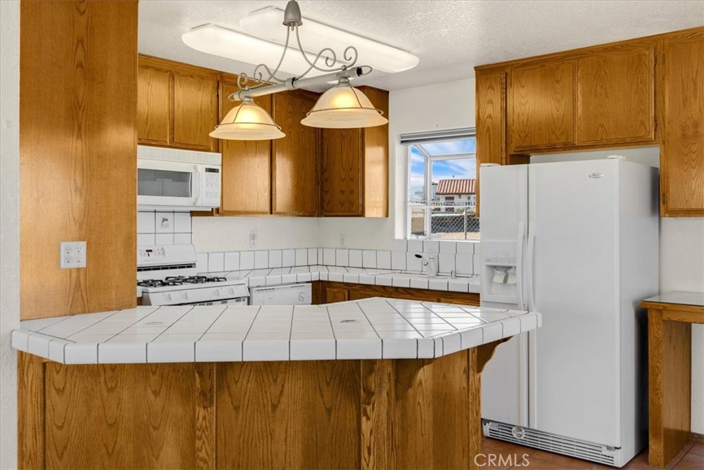 Hesperia, California, 92345, United States, ,Residential,For Sale,1942846
