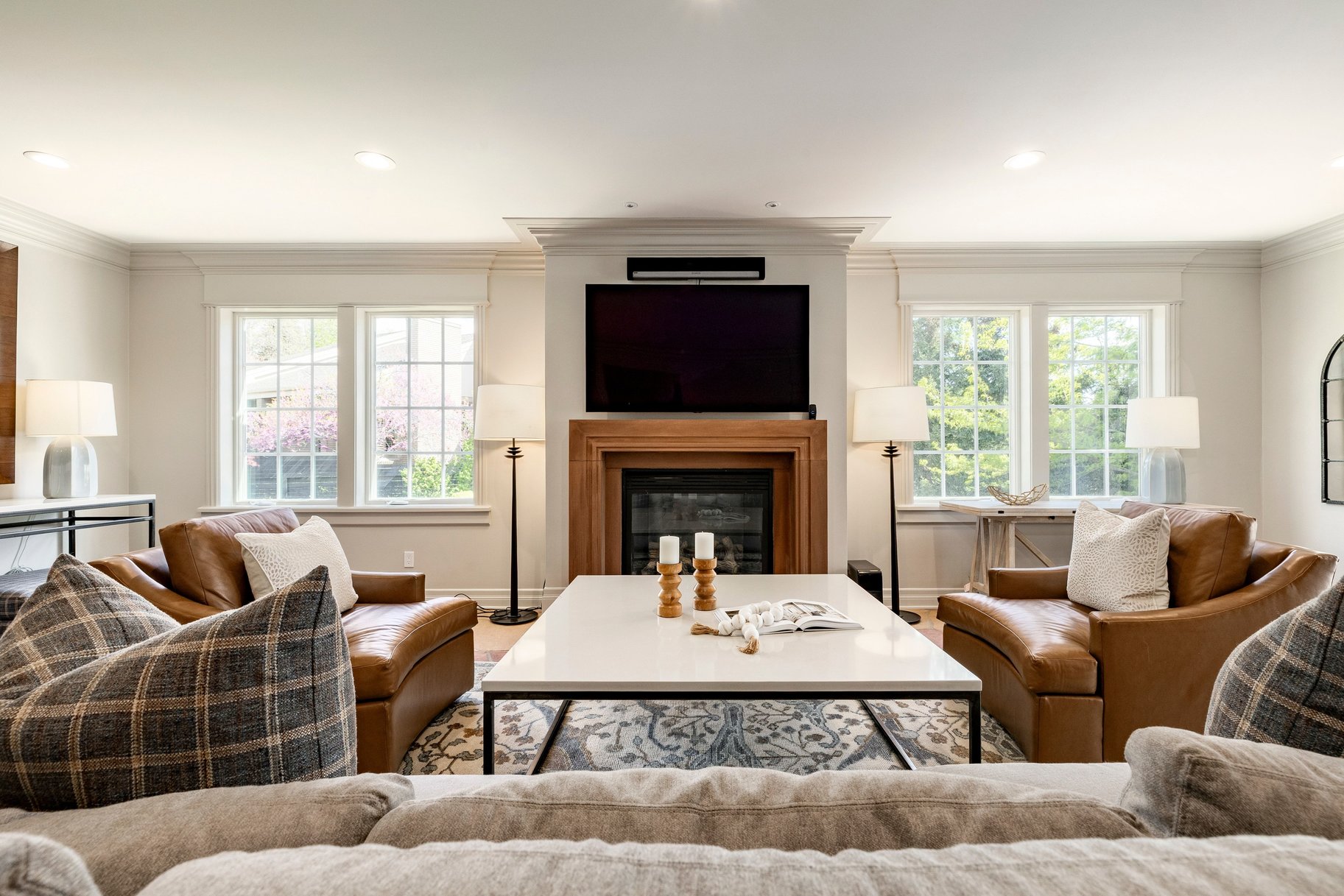  BEAUTIFULLY UPDATED FEDERAL HEIGHTS TWO STORY HOME - 物件實景