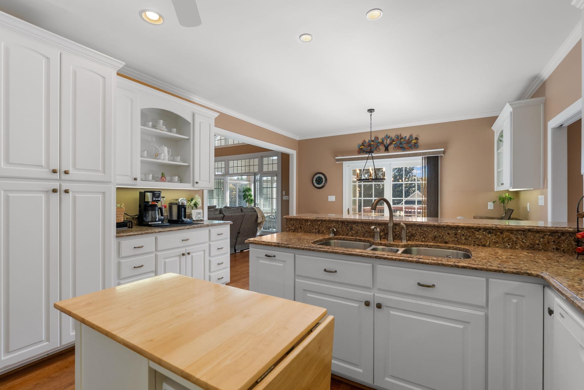 Boiling Springs, South Carolina, 29316, United States, 4 Bedrooms Bedrooms, ,4 BathroomsBathrooms,Residential,For Sale,1989129