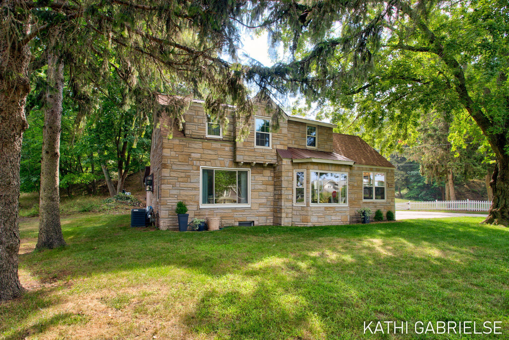 Spring Lake, Michigan, 49456, United States, 3 Bedrooms Bedrooms, ,2 BathroomsBathrooms,Residential,For Sale,1916666