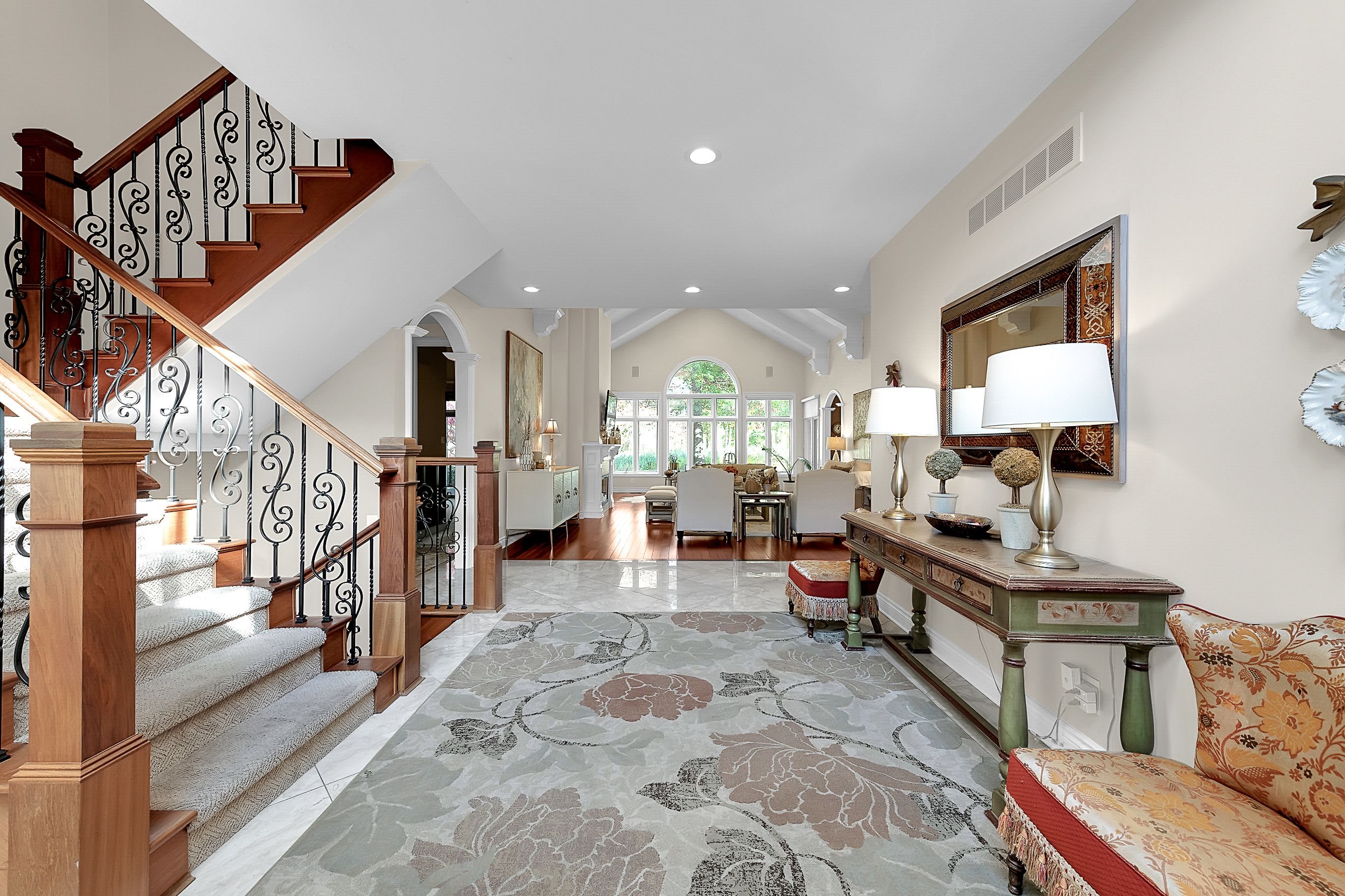 8 Gleneagles Court, Dearborn, Michigan, 48120, United States, 3 Bedrooms Bedrooms, ,5 BathroomsBathrooms,Residential,For Sale,8 Gleneagles Court,1542213