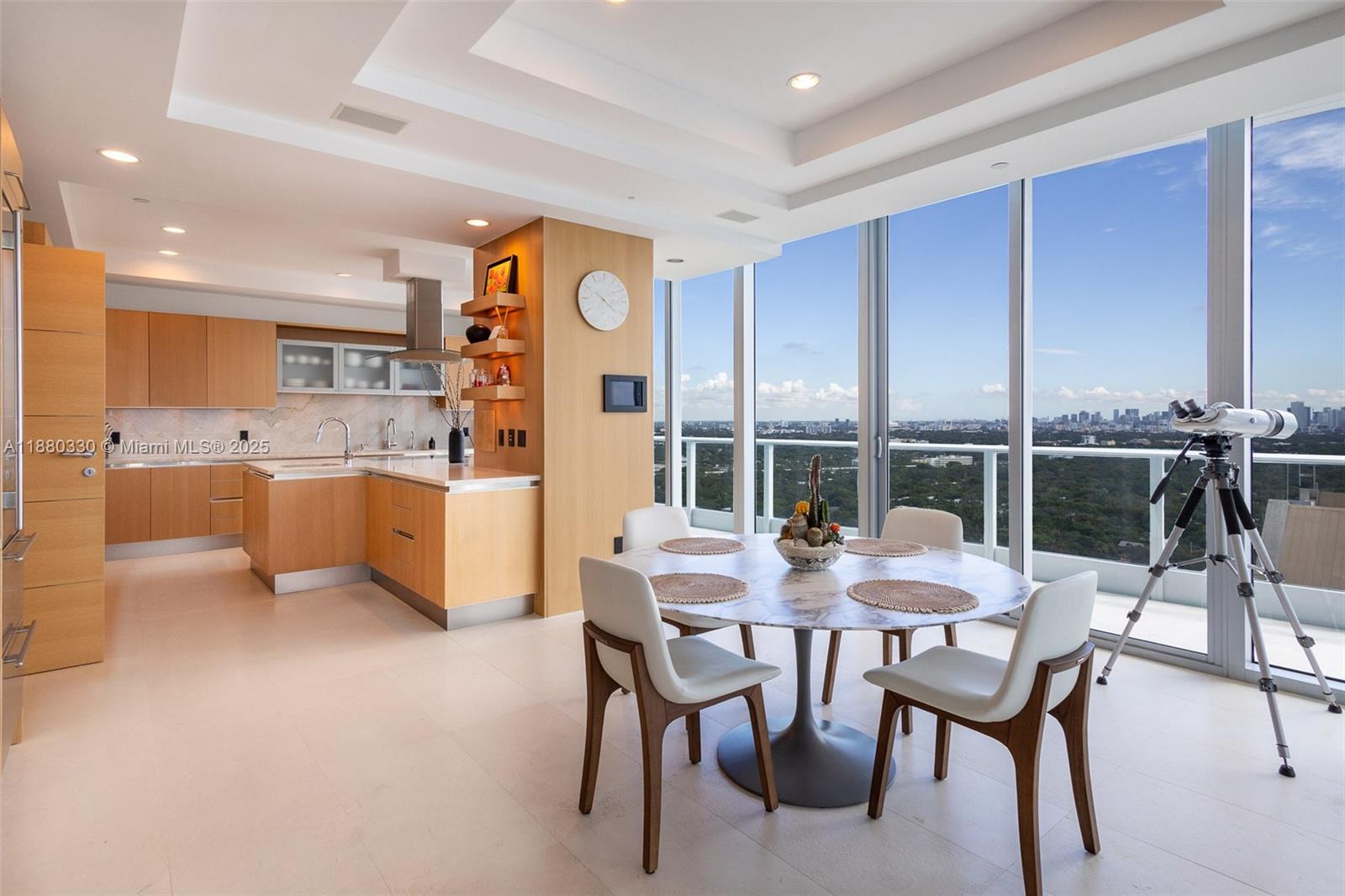 Miami, Florida, 33133, United States, 5 Bedrooms Bedrooms, ,8 BathroomsBathrooms,Residential,For Sale,1965066