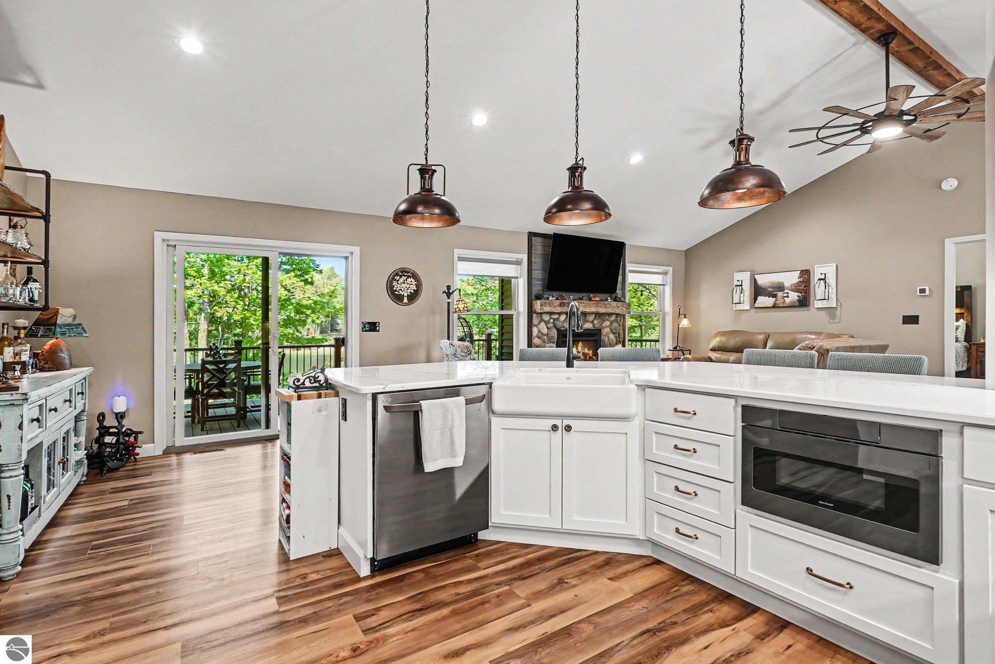 National City, Michigan, 48748, United States, 3 Bedrooms Bedrooms, ,3 BathroomsBathrooms,Residential,For Sale,2048430