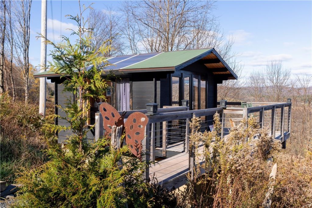 South Kortright, New York, 13842, United States, 3 Bedrooms Bedrooms, ,2 BathroomsBathrooms,Residential,For Sale,1986563