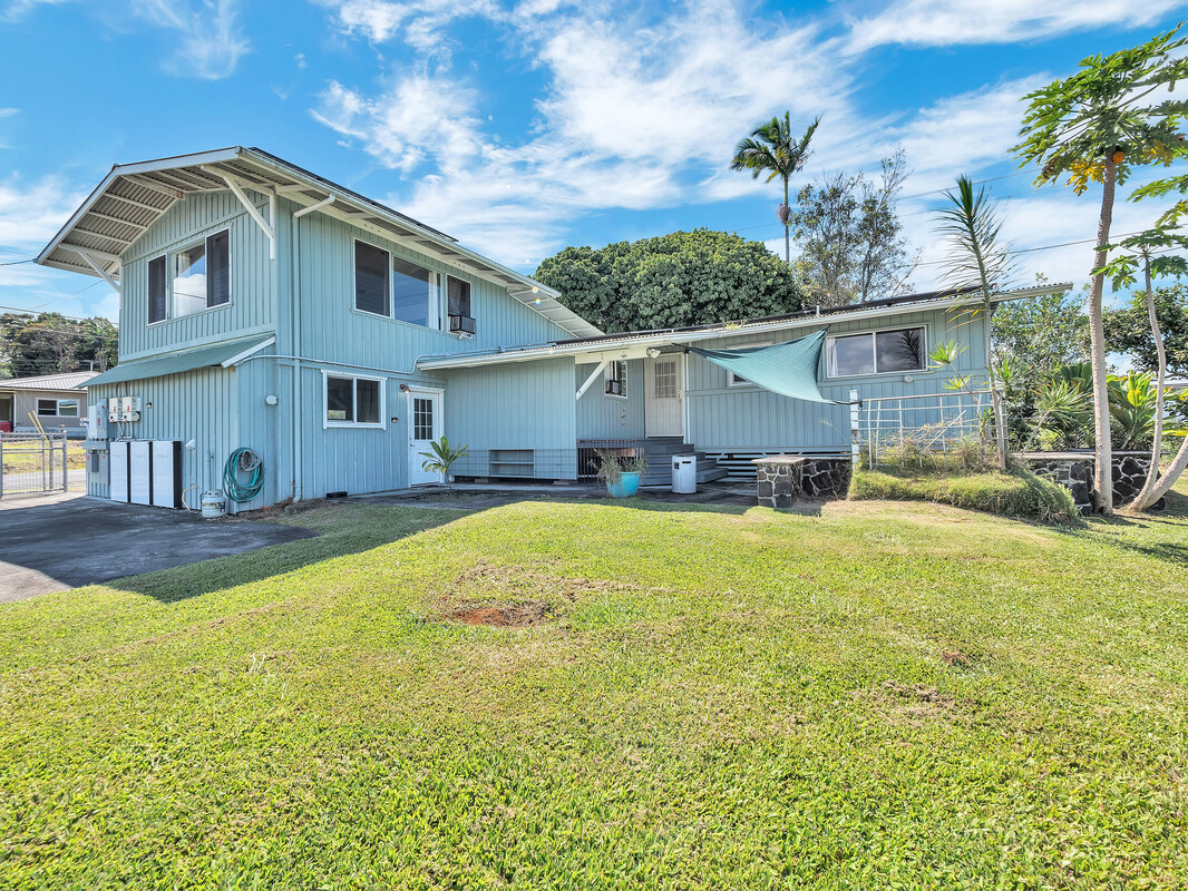 Hilo, Hawaii, 96720, United States, 4 Bedrooms Bedrooms, ,2 BathroomsBathrooms,Residential,For Sale,1838914