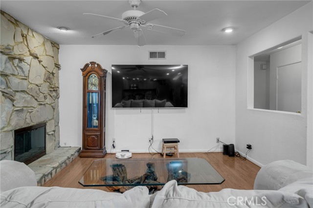 Whittier, California, 90601, United States, 3 Bedrooms Bedrooms, ,2 BathroomsBathrooms,Residential,For Sale,1983277