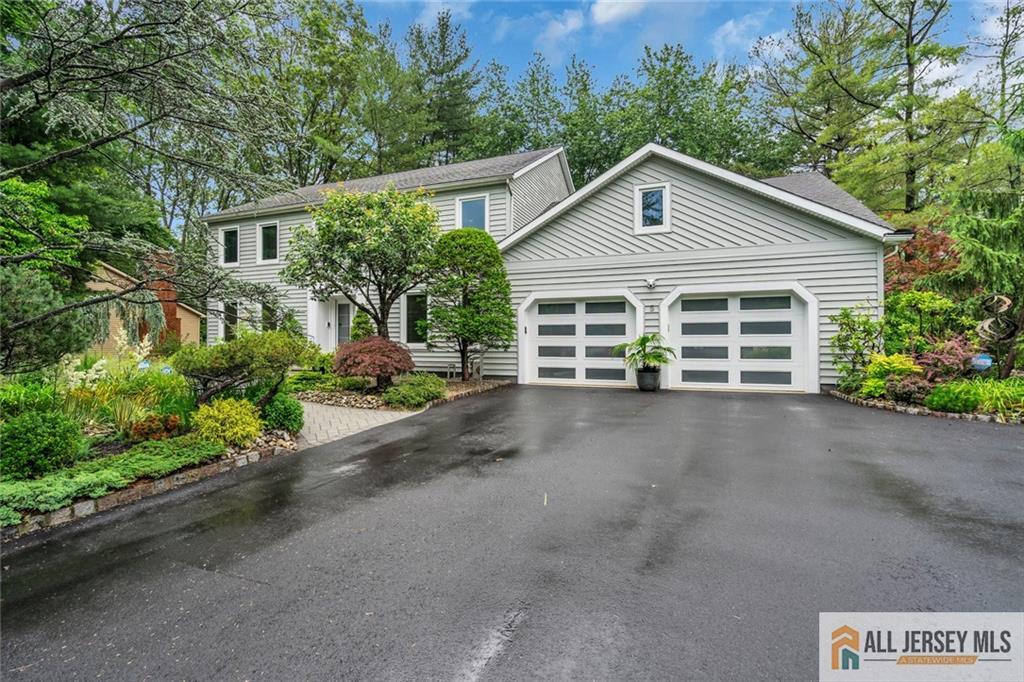 East Brunswick, New Jersey, 08816, United States, 4 Bedrooms Bedrooms, ,4 BathroomsBathrooms,Residential,For Sale,1847470