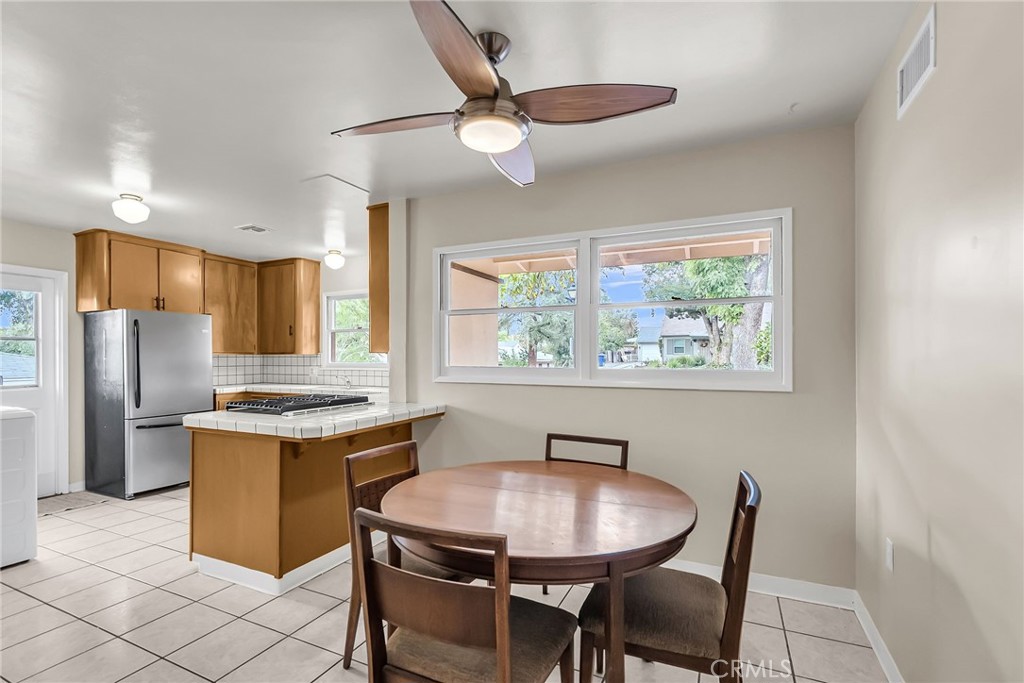 Riverside, California, 92506, United States, 3 Bedrooms Bedrooms, ,2 BathroomsBathrooms,Residential,For Sale,2001609