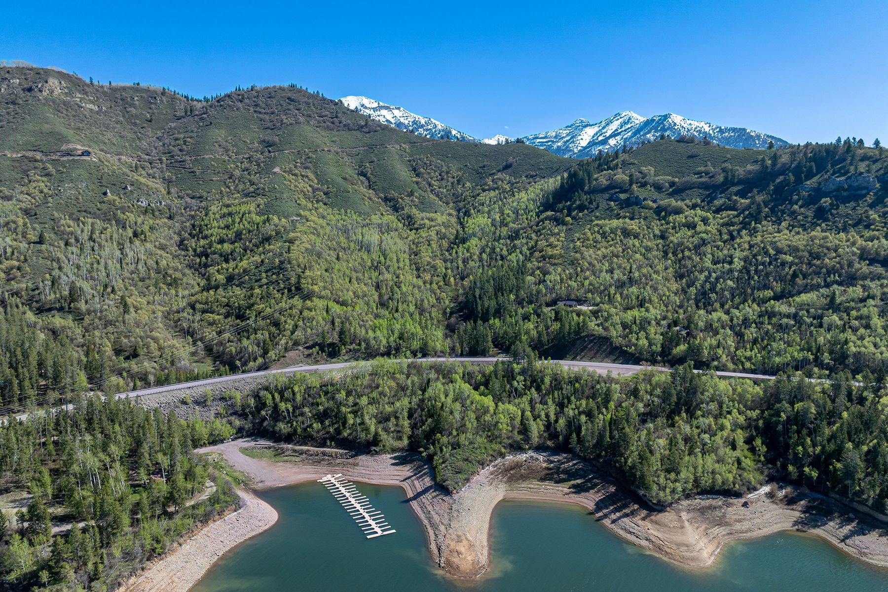  Property Overlooking the Palisades Reservoir - 物件實景
