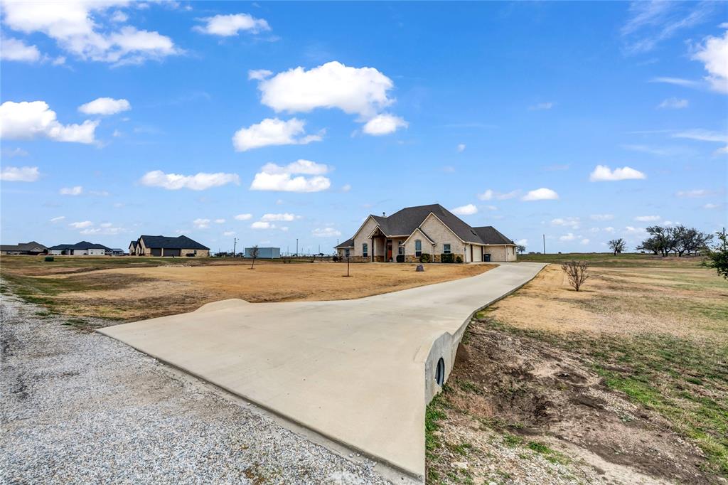 Weatherford, Texas, 76088, United States, 4 Bedrooms Bedrooms, ,3 BathroomsBathrooms,Residential,For Sale,2006084
