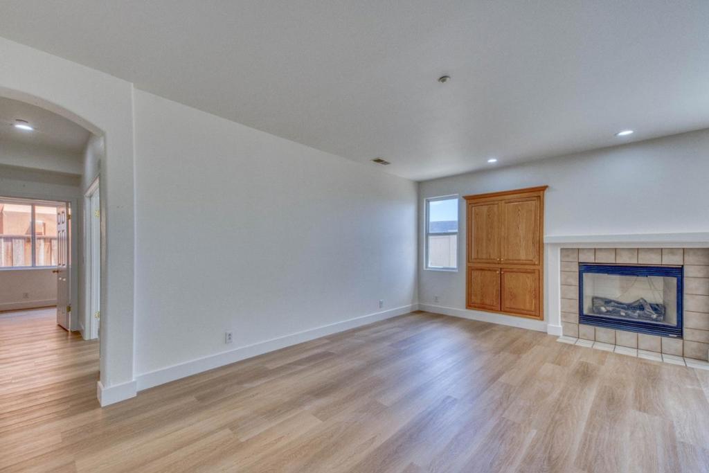 Salinas, California, 93906, United States, 4 Bedrooms Bedrooms, ,2 BathroomsBathrooms,Residential,For Sale,2048562