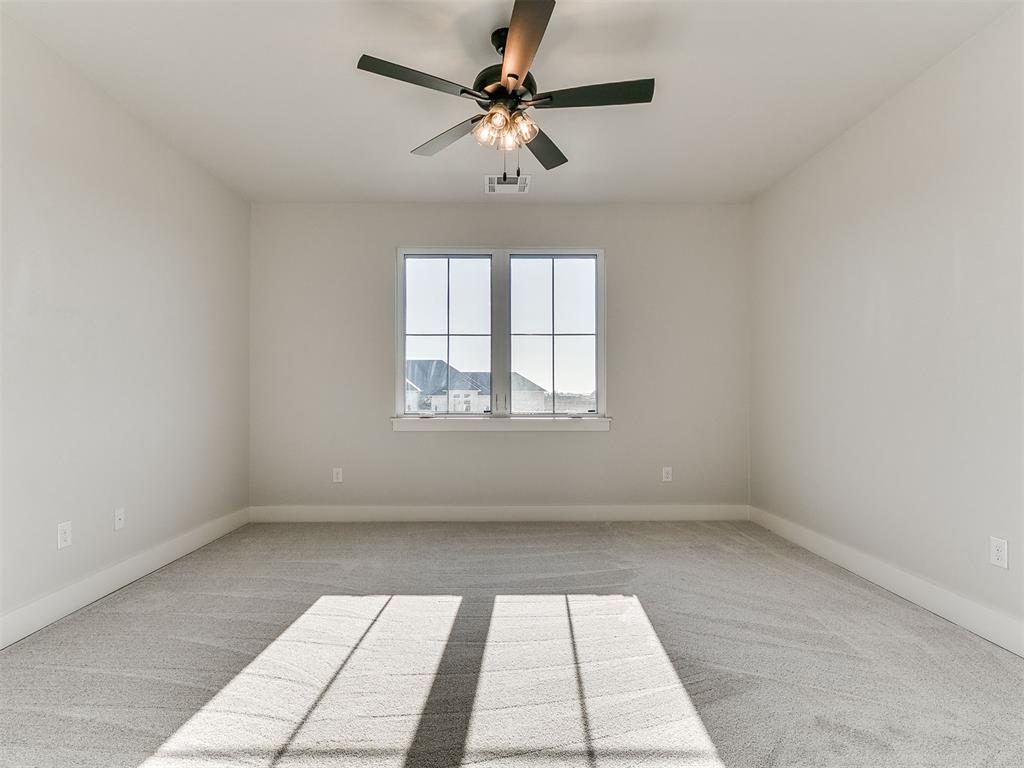 Edmond, Oklahoma, 73025, United States, 4 Bedrooms Bedrooms, ,4 BathroomsBathrooms,Residential,For Sale,1981952