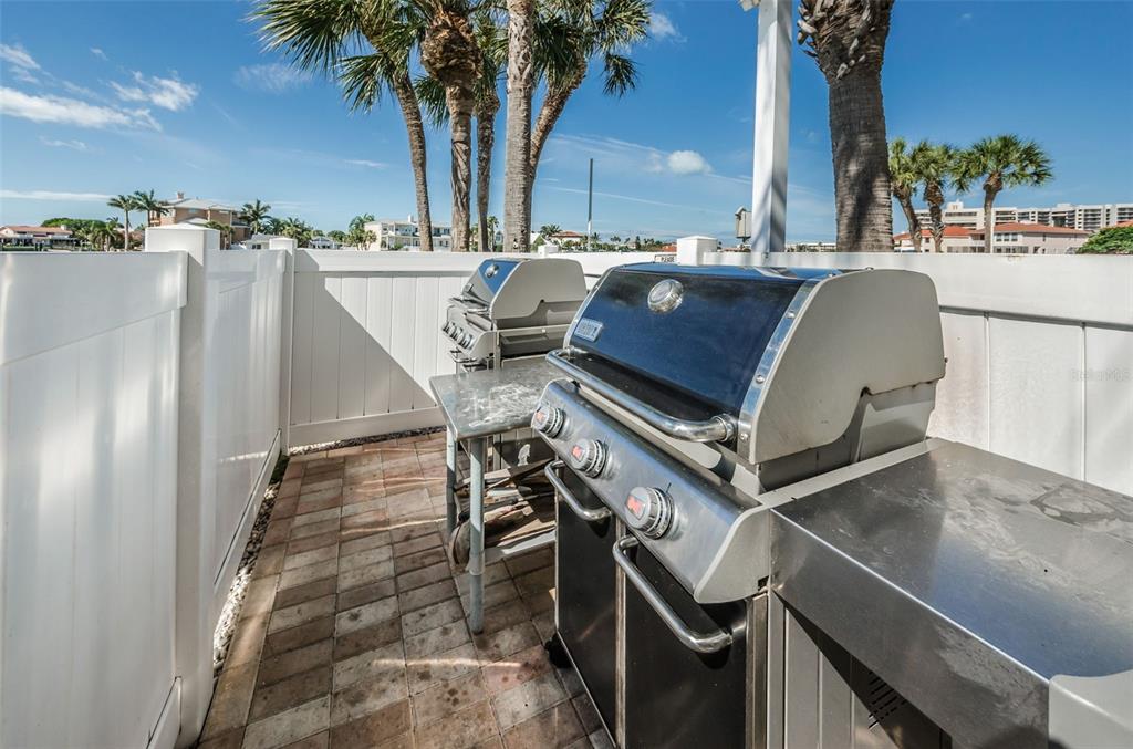 Clearwater Beach, Florida, 33767, United States, 2 Bedrooms Bedrooms, ,2 BathroomsBathrooms,Residential,For Sale,1786658
