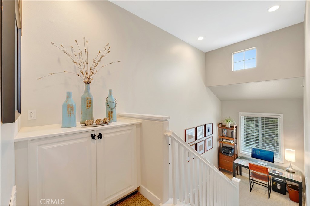 Huntington Beach, California, 92648, United States, 2 Bedrooms Bedrooms, ,3 BathroomsBathrooms,Residential,For Sale,1992033