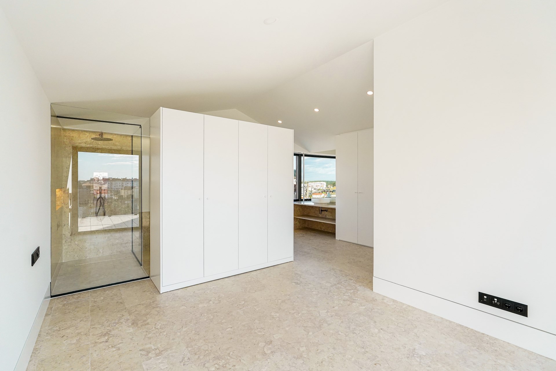 Mafra, Lisbon, 2640-072, PT, 3 Bedrooms Bedrooms, ,3 BathroomsBathrooms,Residential,For Sale,1700693
