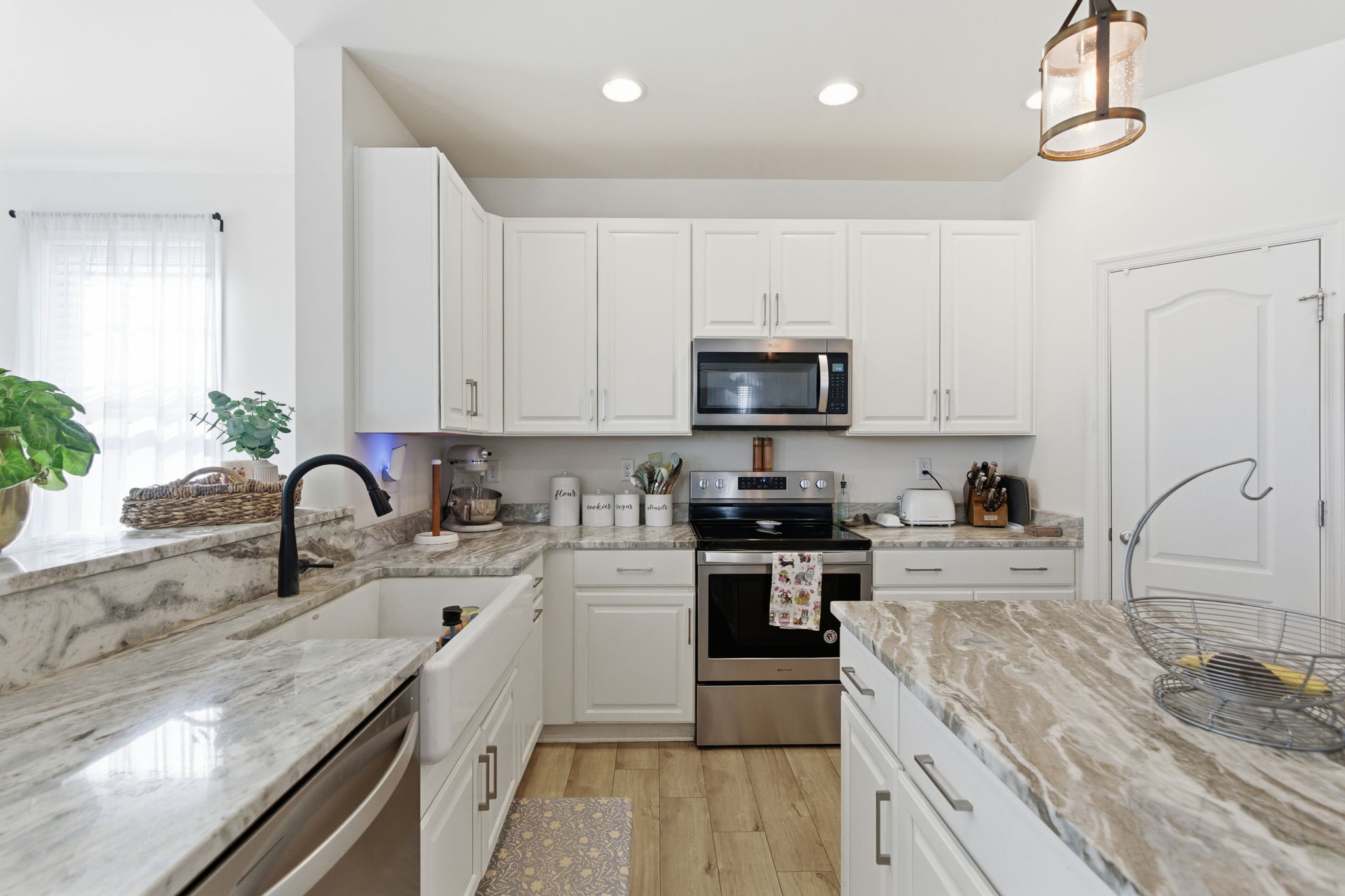 Gerrardstown, West Virginia, 25420, United States, 4 Bedrooms Bedrooms, ,Residential,For Sale,2002538