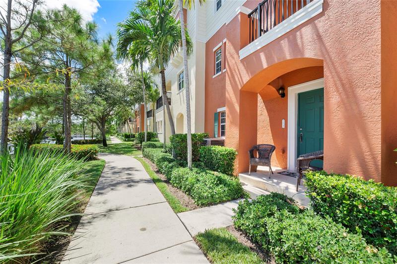 Pompano Beach, Florida, 33060, United States, 4 Bedrooms Bedrooms, ,4 BathroomsBathrooms,Residential,For Sale,1932389