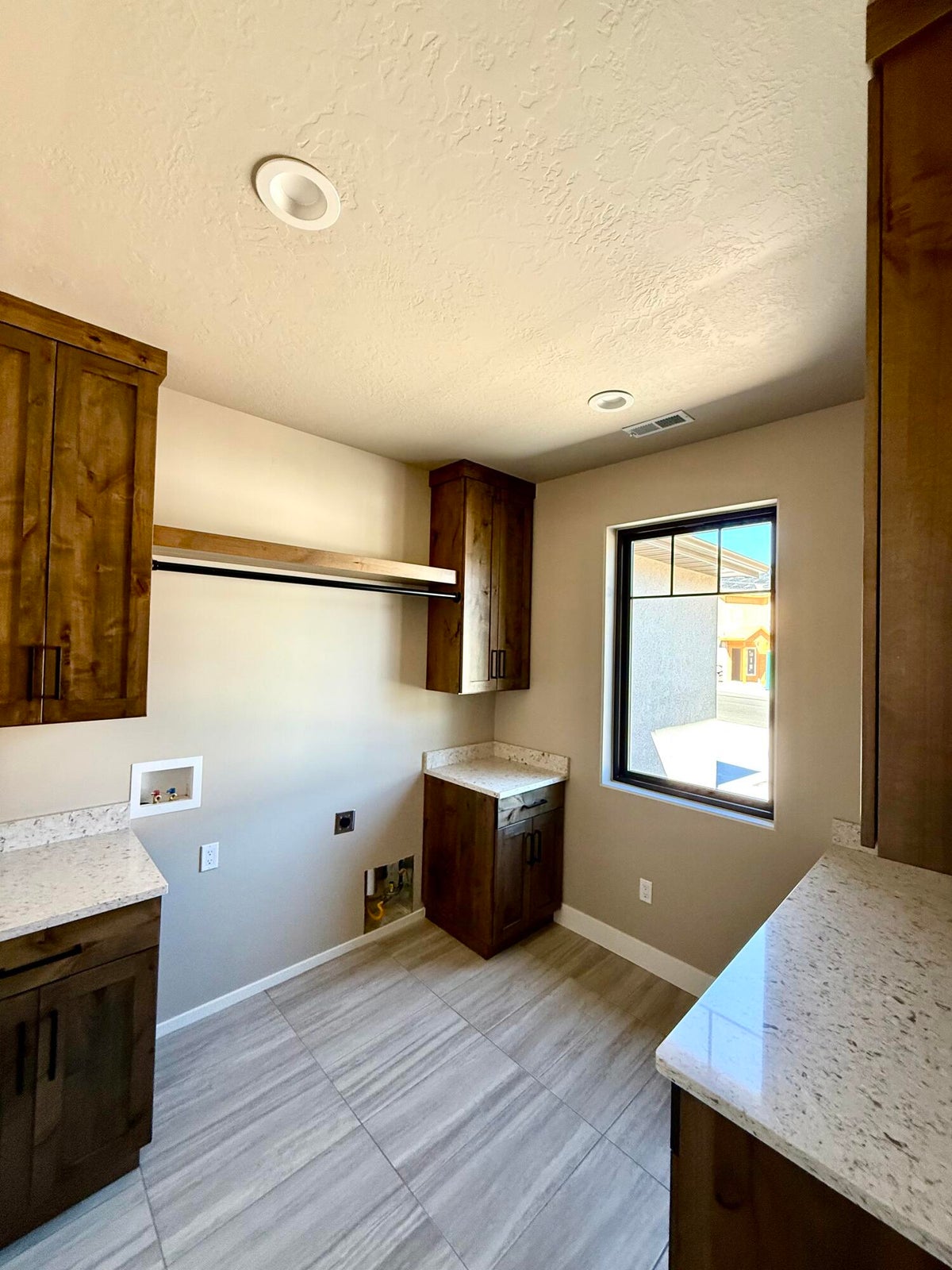 Cedar City, Utah, 84720, United States, 4 Bedrooms Bedrooms, ,3 BathroomsBathrooms,Residential,For Sale,1691817