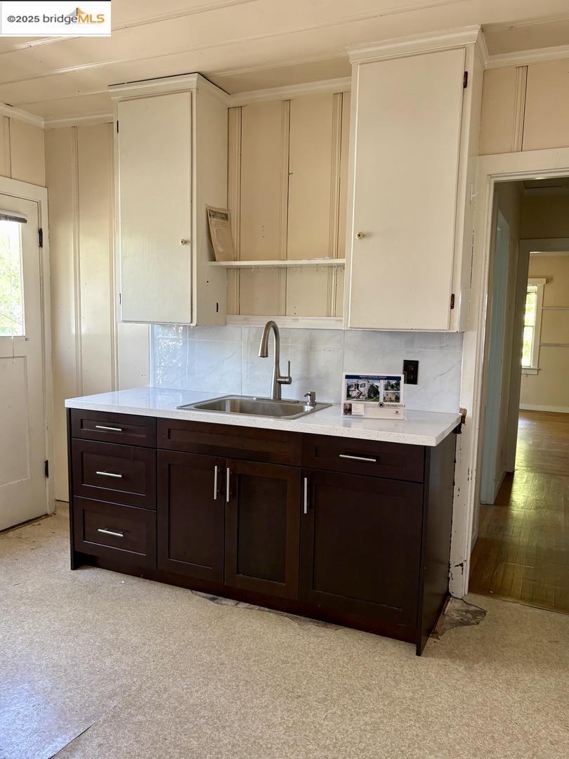 Alameda, California, 94501, United States, ,Residential,For Sale,1942149