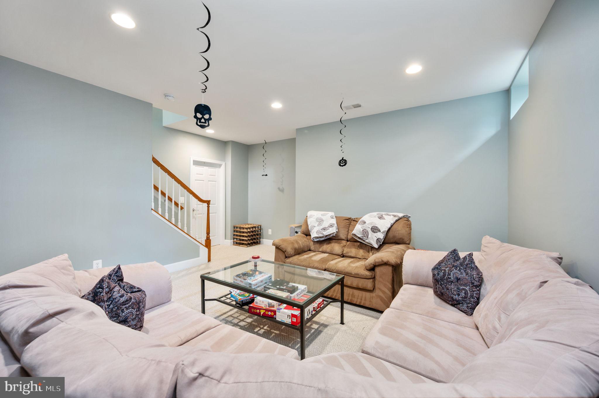 Manassas, Virginia, 20112, United States, 4 Bedrooms Bedrooms, ,4 BathroomsBathrooms,Residential,For Sale,1977976