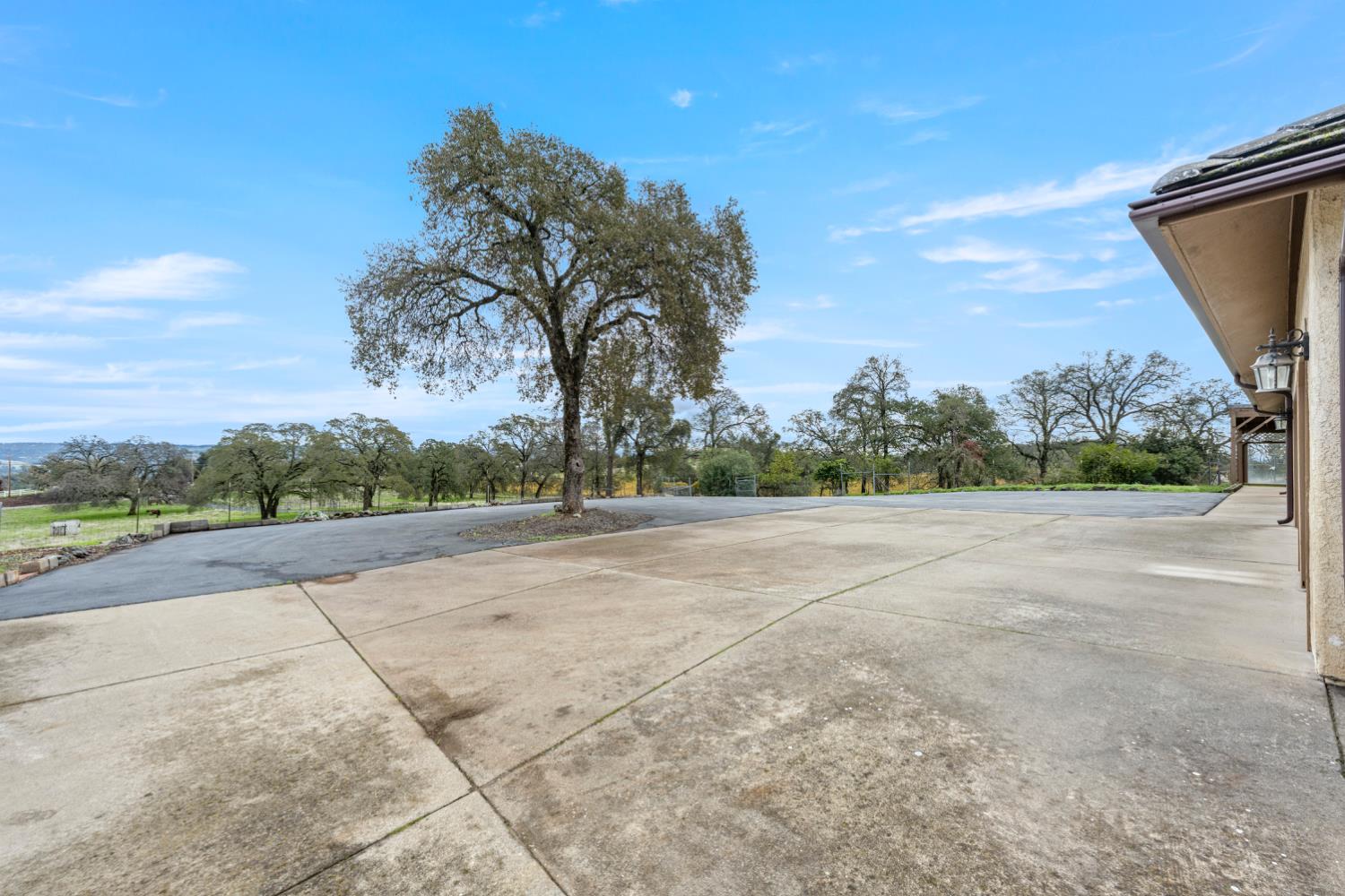 Shingle Springs, California, 95682, United States, 3 Bedrooms Bedrooms, ,3 BathroomsBathrooms,Residential,For Sale,1997420