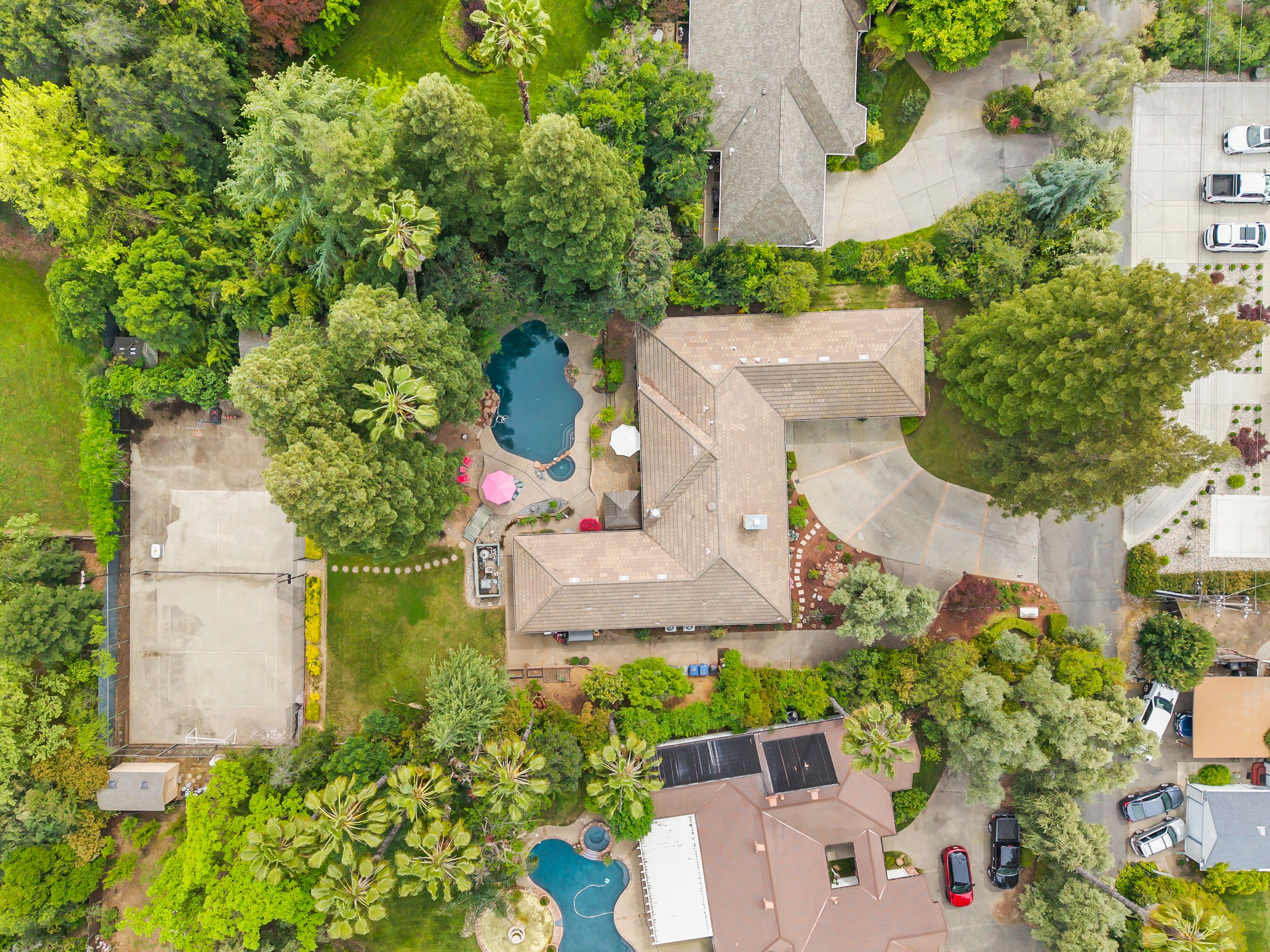  2230 Hillcrest Way, Carmichael, CA 95608 - 物件實景