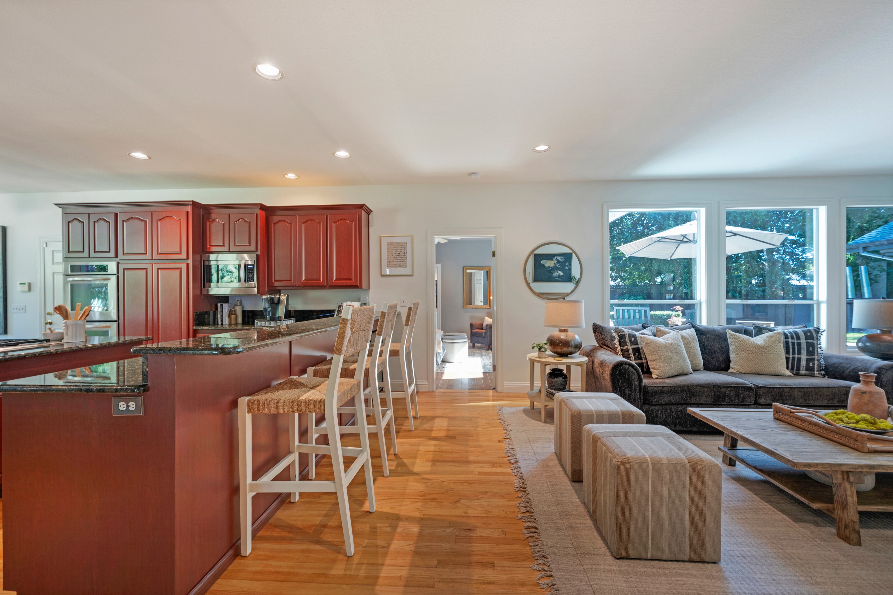  934 Fairway Drive - 物件實景