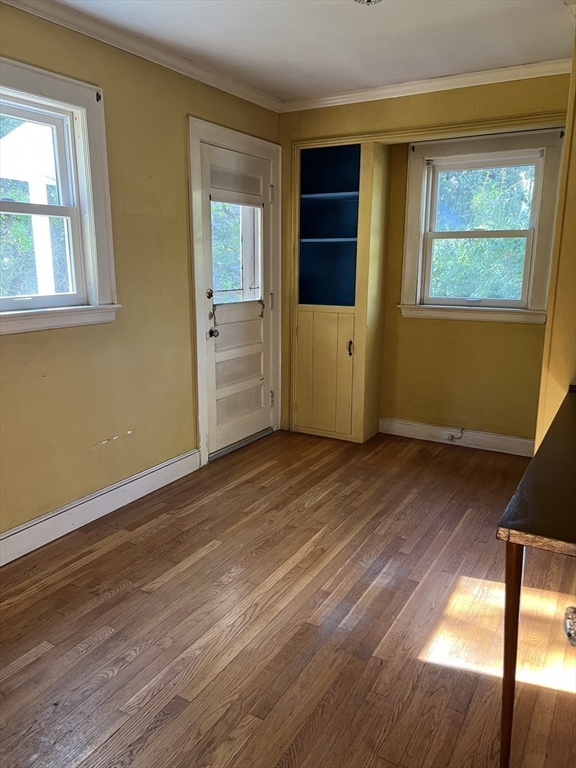 Framingham, Massachusetts, 01702, United States, 4 Bedrooms Bedrooms, ,2 BathroomsBathrooms,Residential,For Sale,1967080