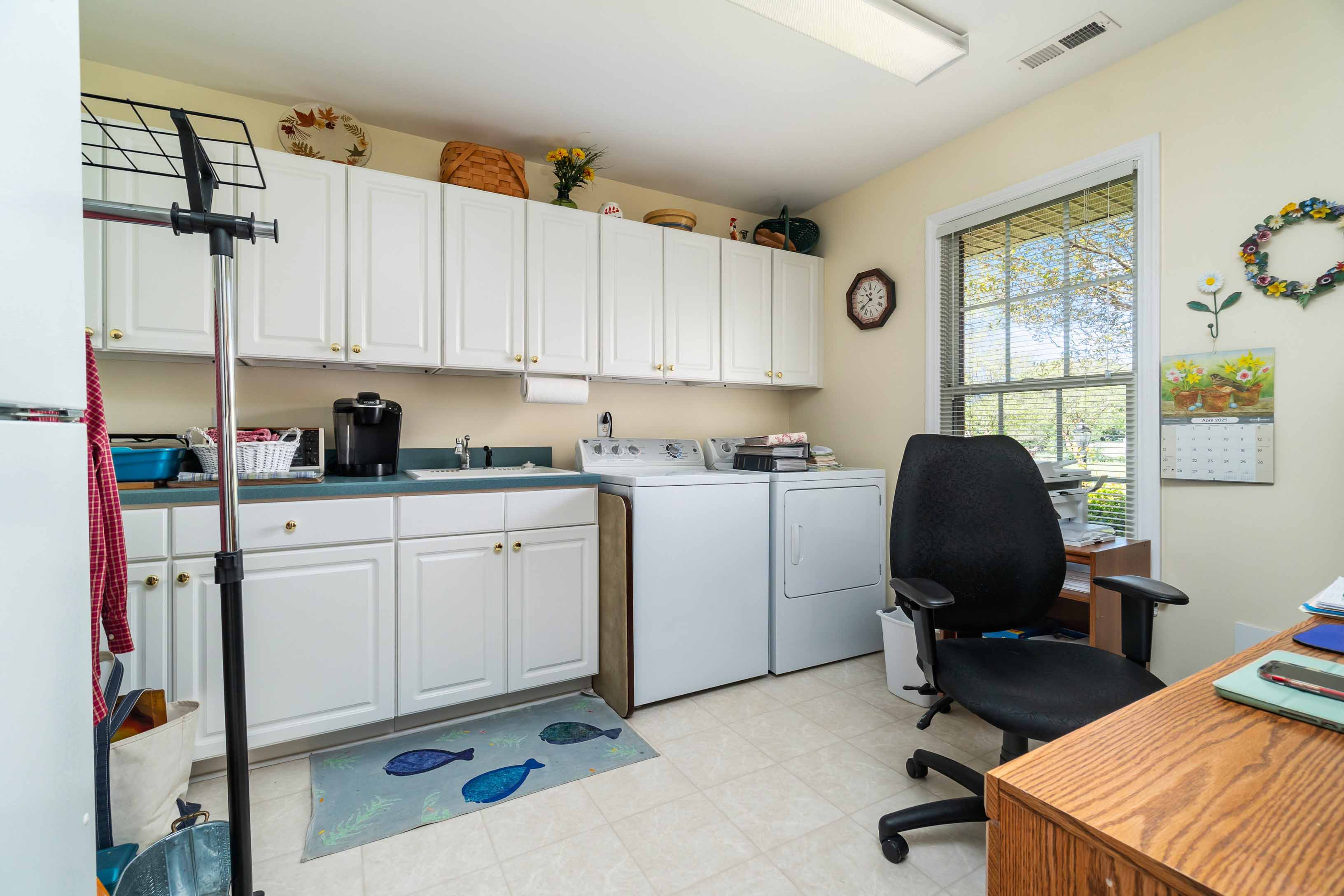 Oriental, North Carolina, 28571, United States, 3 Bedrooms Bedrooms, ,2 BathroomsBathrooms,Residential,For Sale,1982207