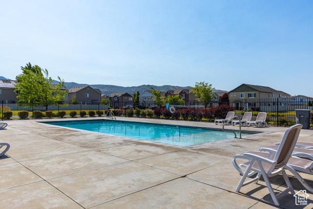 North Salt Lake, Utah, 84054, United States, 5 Bedrooms Bedrooms, ,3 BathroomsBathrooms,Residential,For Sale,1980632