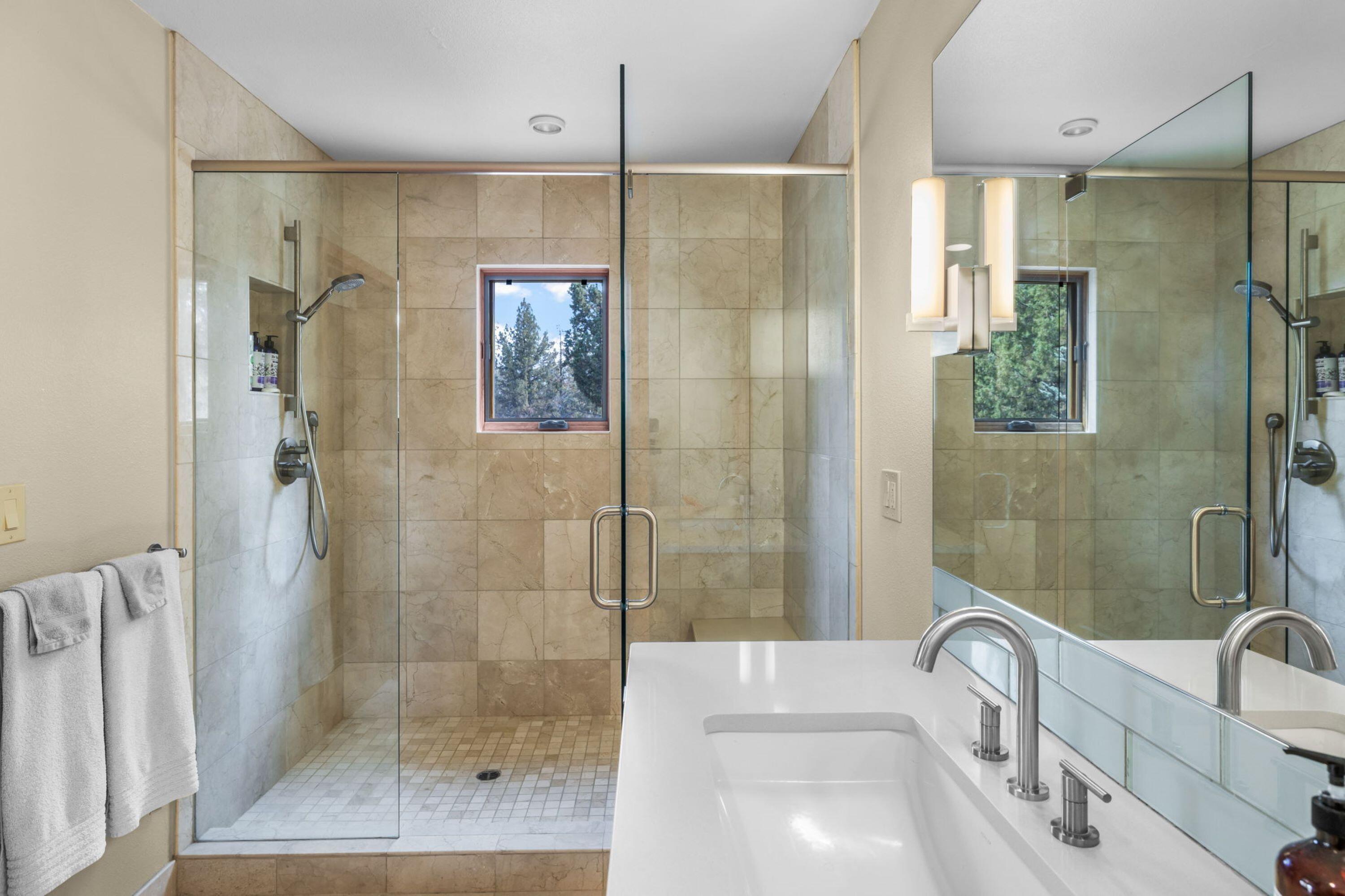 9210 NE Smith Rock Loop, Terrebonne, Oregon, 97760, United States, 2 Bedrooms Bedrooms, ,3 BathroomsBathrooms,Residential,For Sale,9210 NE Smith Rock Loop,1591545