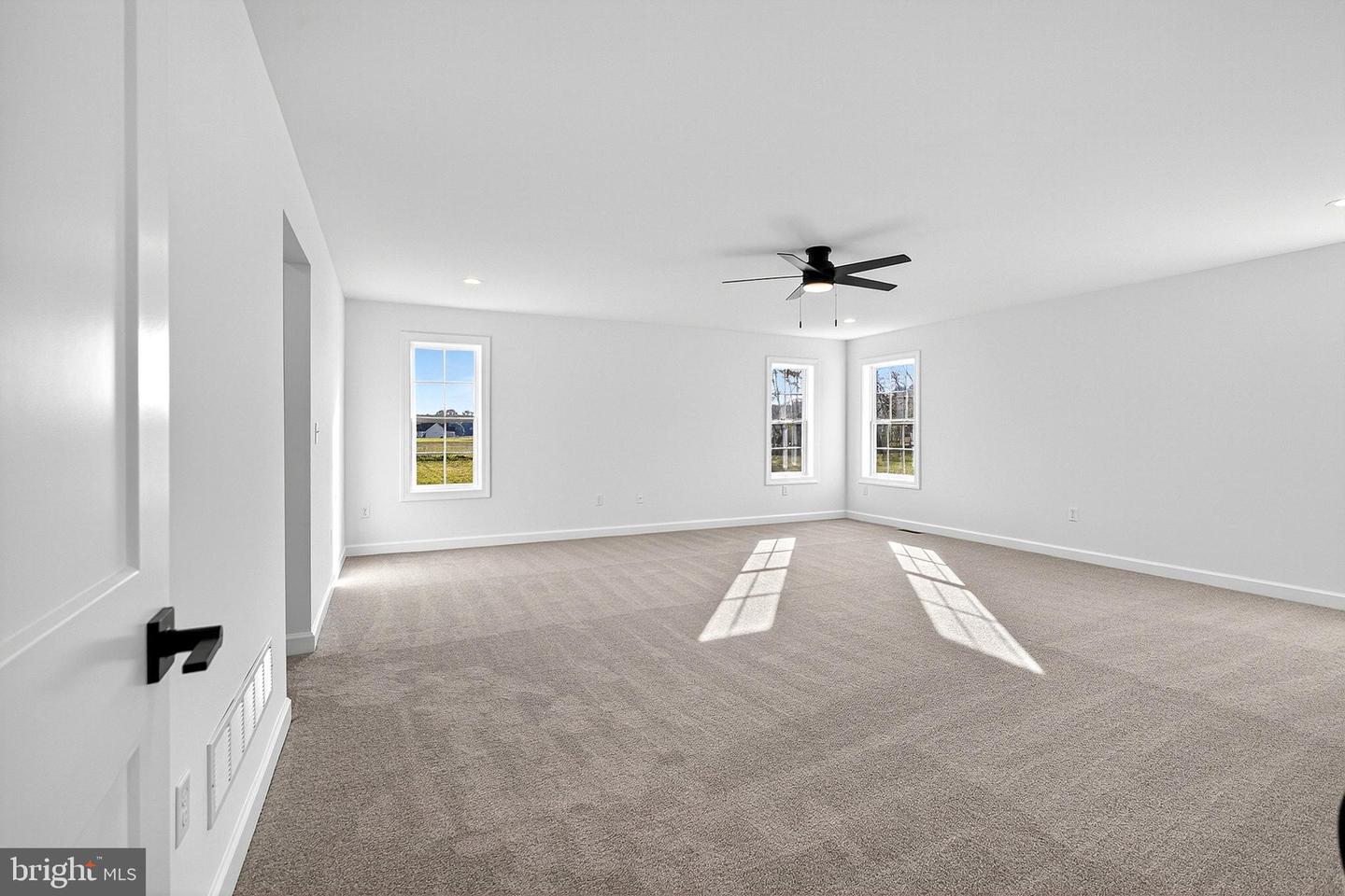 LINCOLN, Delaware, 19960, United States, 4 Bedrooms Bedrooms, ,4 BathroomsBathrooms,Residential,For Sale,1989943