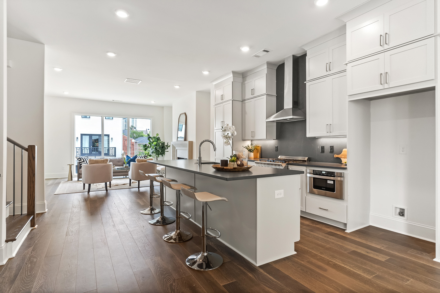  Upscale City Living in Beautiful New Townhome - 物件實景
