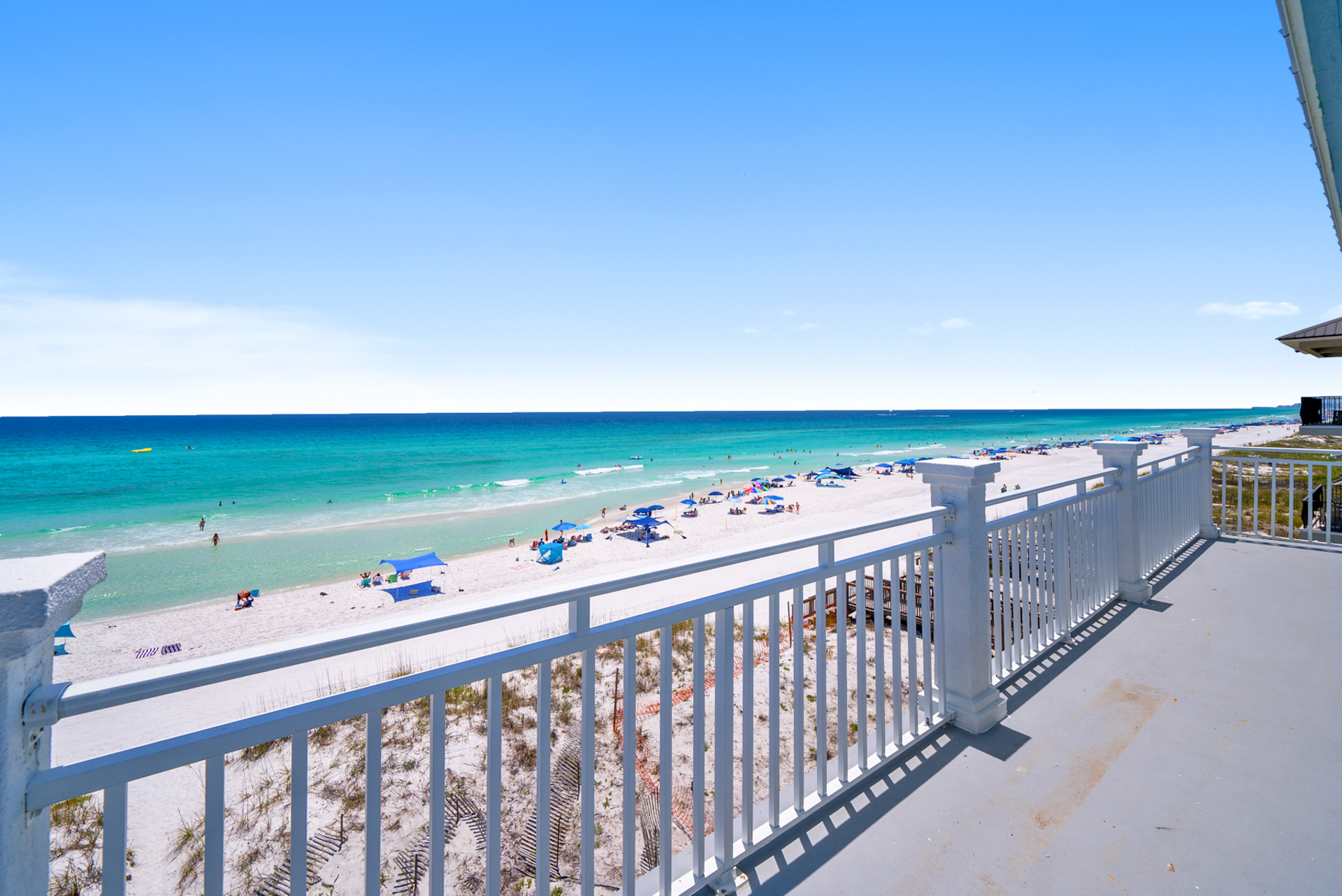  Renovated Gulf-Front Retreat With Three Levels Of Beachside Living - 物件實景