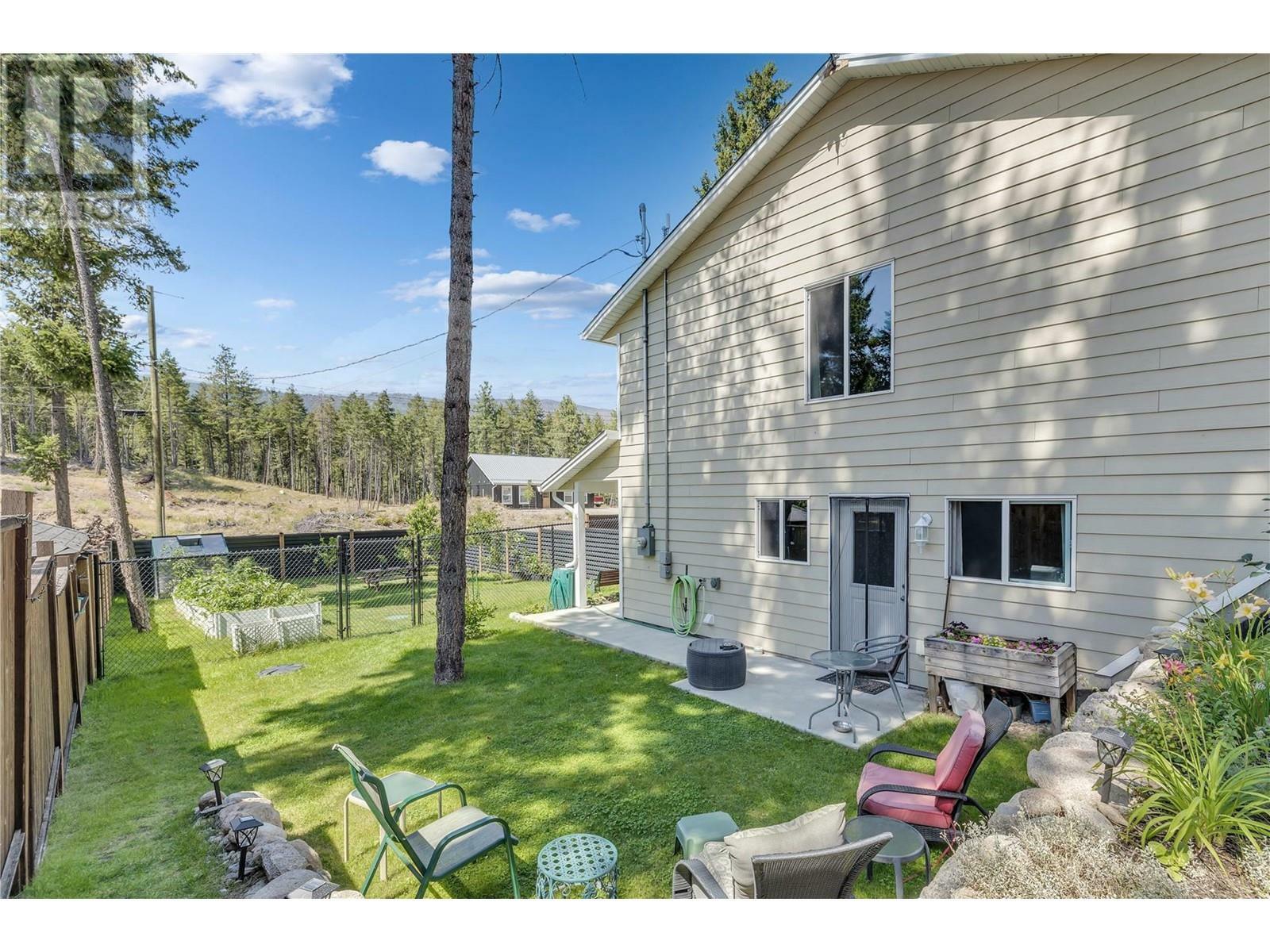 KELOWNA, British Columbia, V1Z 3W6, CA, 5 Bedrooms Bedrooms, ,3 BathroomsBathrooms,Residential,For Sale,1838987