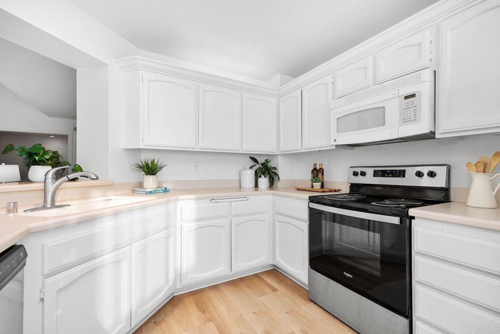 Carlsbad, California, 92011, United States, 3 Bedrooms Bedrooms, ,3 BathroomsBathrooms,Residential,For Sale,1988185