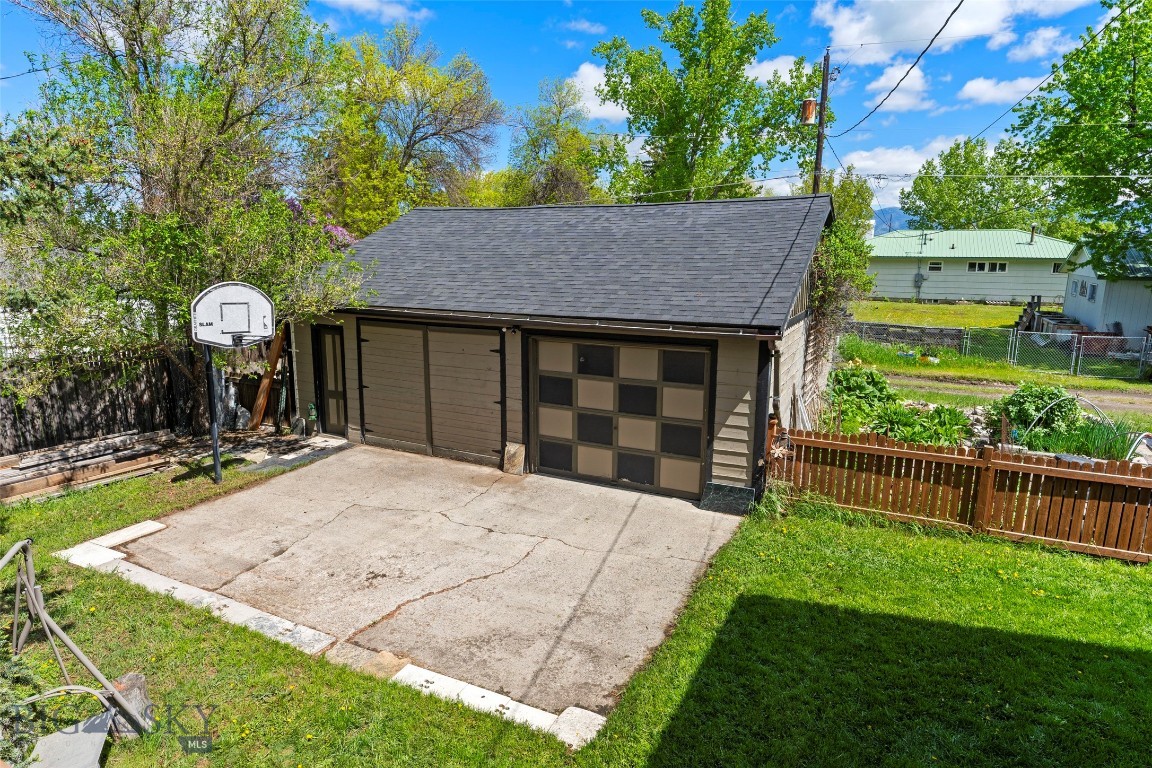 Belgrade, Montana, 59714, United States, 3 Bedrooms Bedrooms, ,2 BathroomsBathrooms,Residential,For Sale,1838075