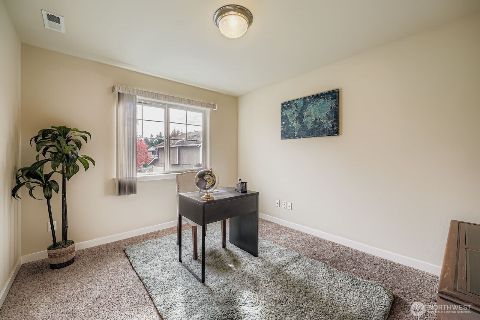 Puyallup, Washington, 98375, United States, 5 Bedrooms Bedrooms, ,3 BathroomsBathrooms,Residential,For Sale,1983977