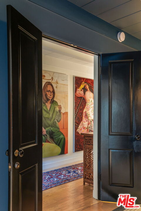 West Hollywood, California, 90048, United States, 3 Bedrooms Bedrooms, ,1 BathroomBathrooms,Residential,For Sale,1828298