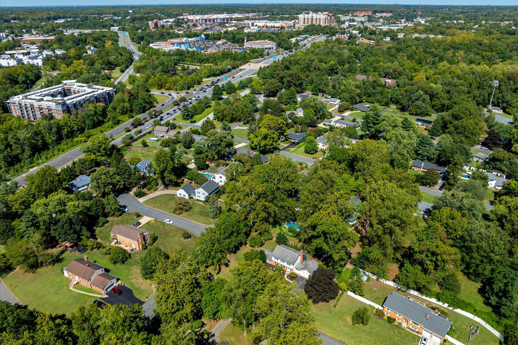  12 Willow Spring Drive, Edgewater, MD, 21037 - 物件實景