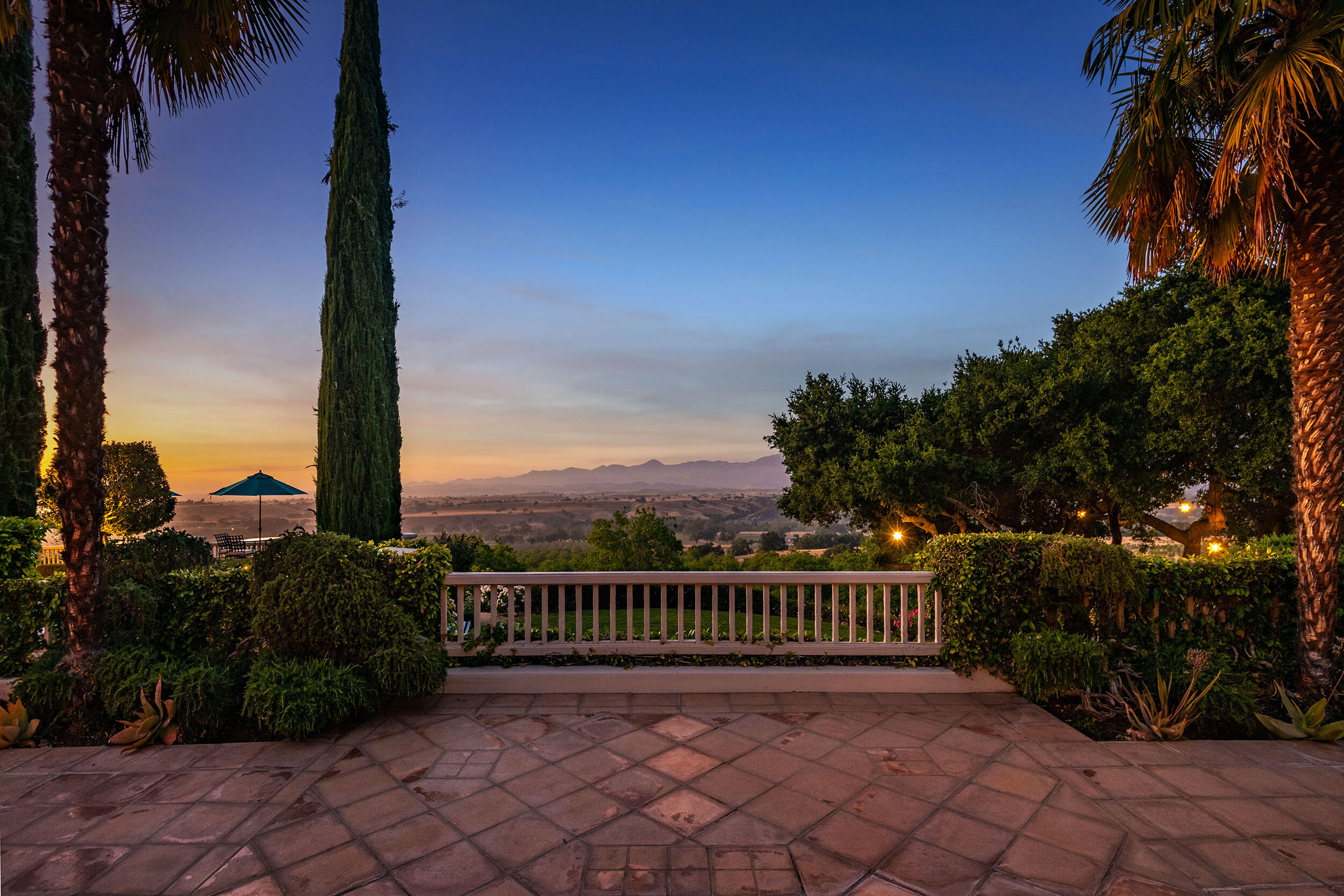 Santa Ynez, California, 93460, United States, 3 Bedrooms Bedrooms, ,6 BathroomsBathrooms,Residential,For Sale,1709883