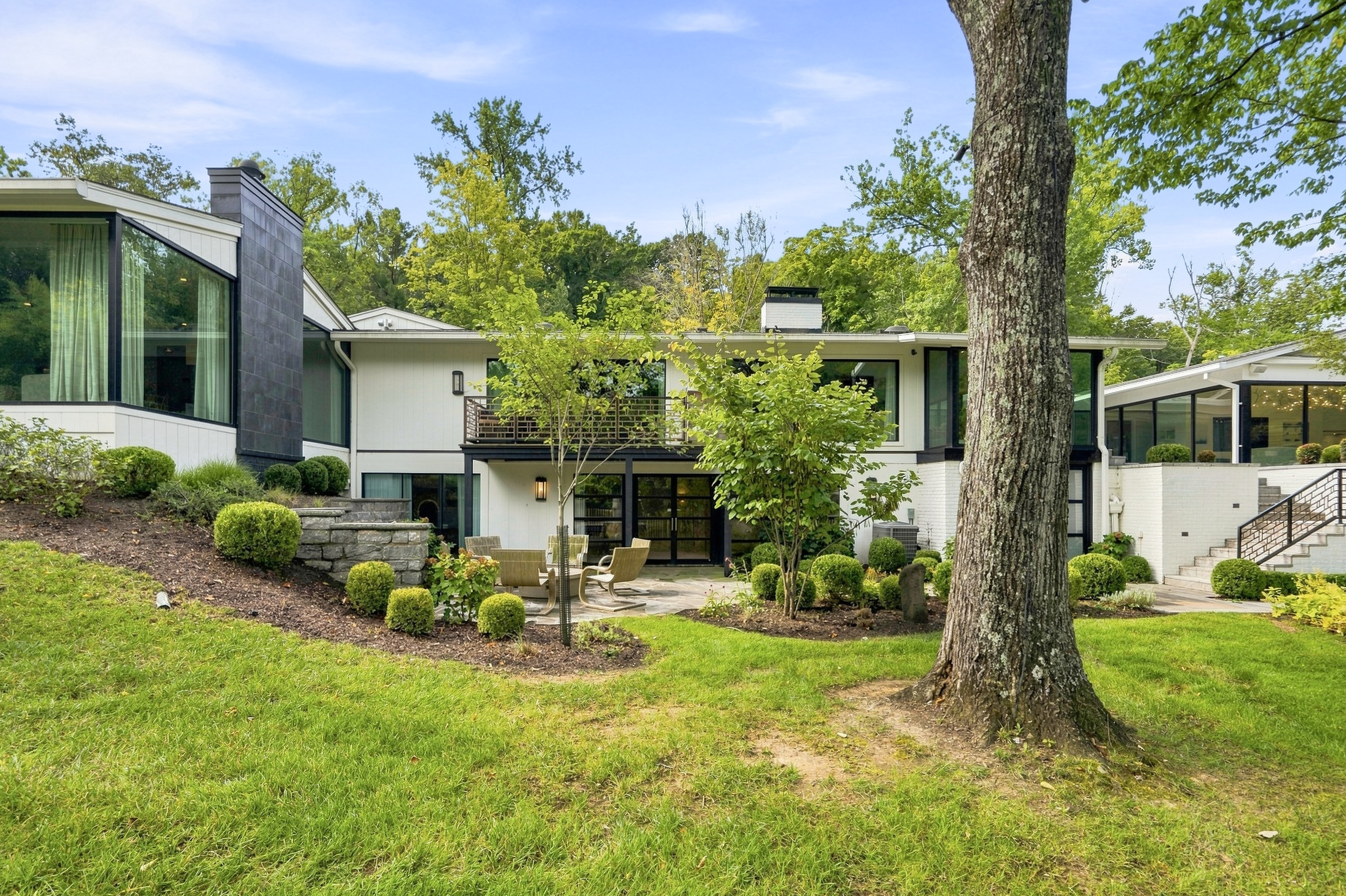  62 Indian Hills Trail, Louisville, KY 40207 - 物件實景