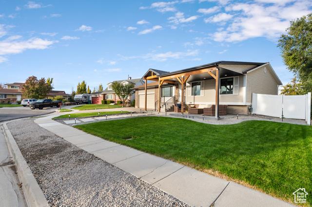 Riverton, Utah, 84065, United States, 6 Bedrooms Bedrooms, ,2 BathroomsBathrooms,Residential,For Sale,1982164