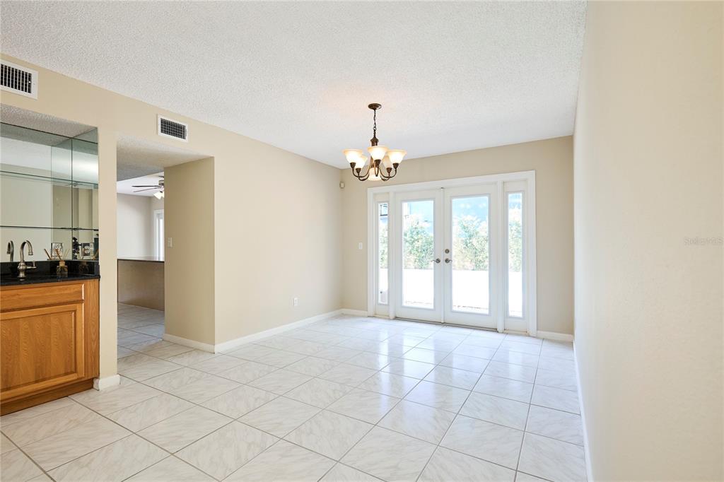 Tampa, Florida, 33618, United States, 3 Bedrooms Bedrooms, ,3 BathroomsBathrooms,Residential,For Sale,1752672
