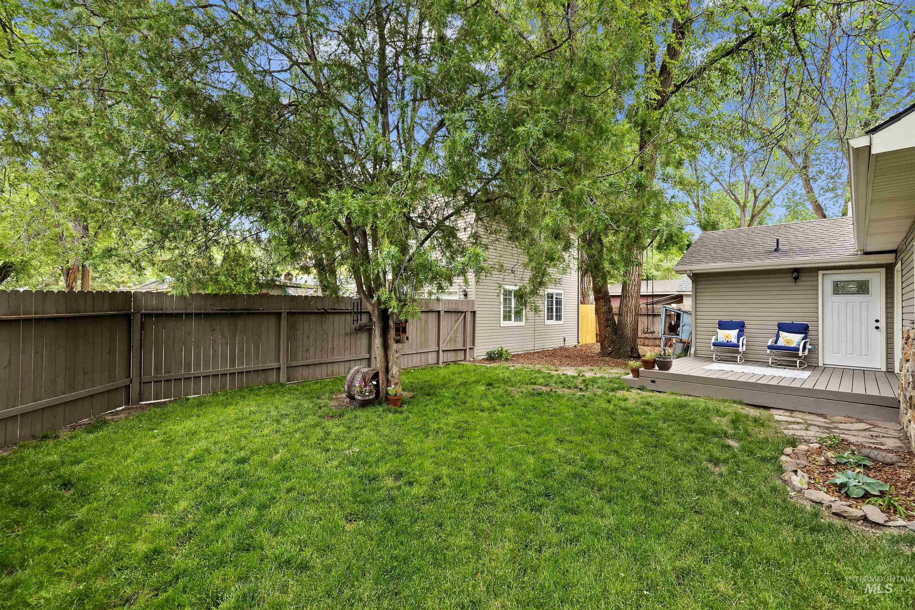 2322 Smith Ave, Boise, Idaho, 83702, United States, 4 Bedrooms Bedrooms, ,3 BathroomsBathrooms,Residential,For Sale,2322 Smith Ave,1433750